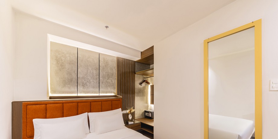 DUCP0324-HDR copy.jpg